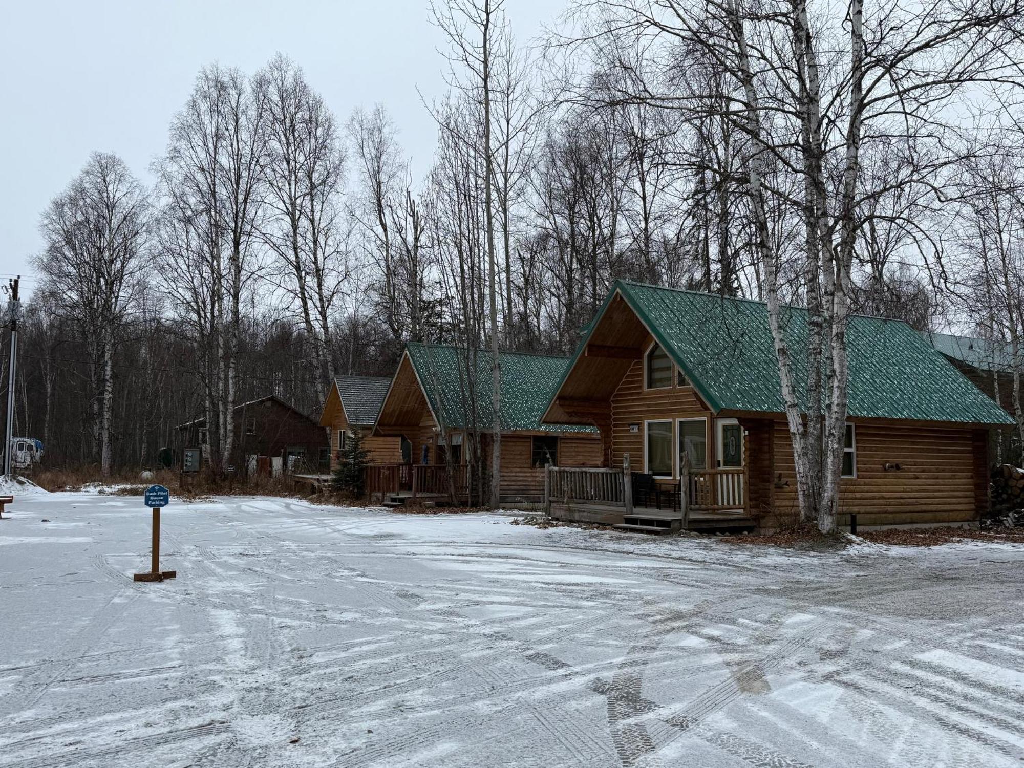 Talkeetna Log Cabin With Hot Tub Unit 1 المظهر الخارجي الصورة